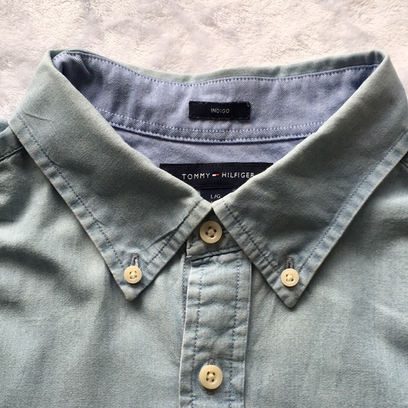 Tommy Hilfiger Indigo Custom Fit Button Down Size Large - Picture 5 of 10